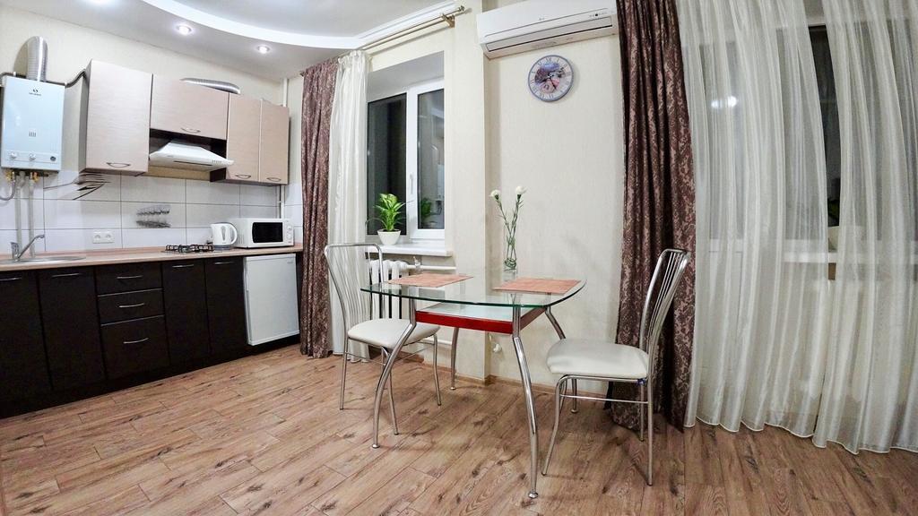 Myru Apartment Chernihiv Ngoại thất bức ảnh